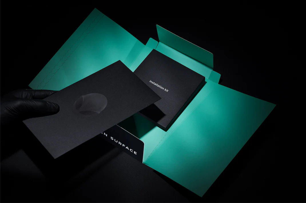 Alien Surface Package Contents